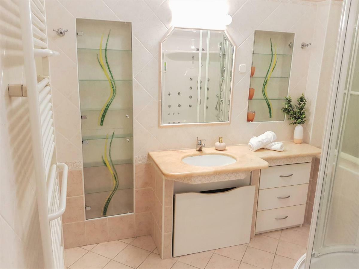 אופטיה Villa Palma מראה חיצוני תמונה
